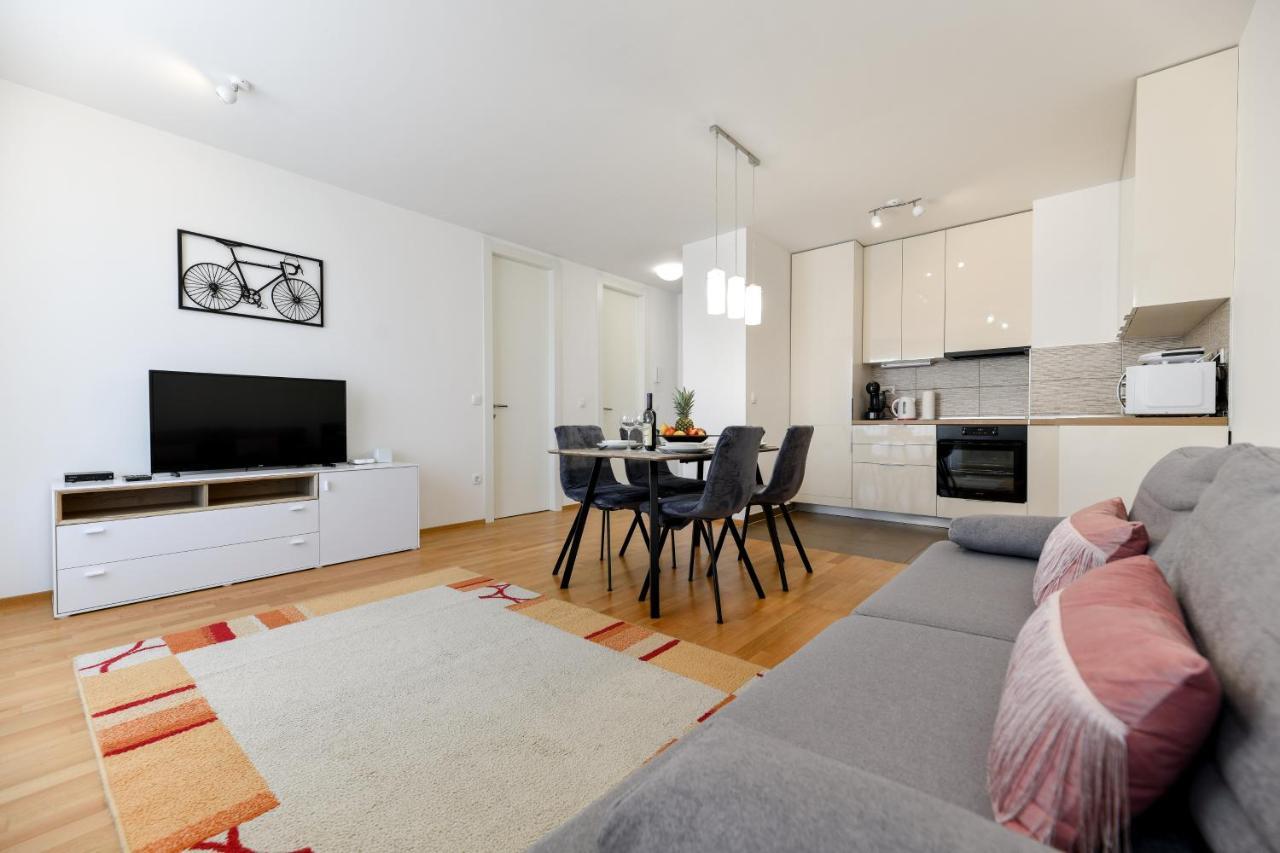 Modern Apartment For 2025' Vacation In Zadar Luaran gambar