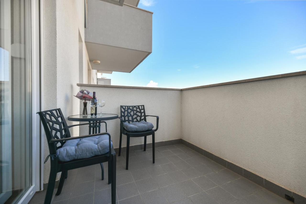 Modern Apartment For 2025' Vacation In Zadar Luaran gambar